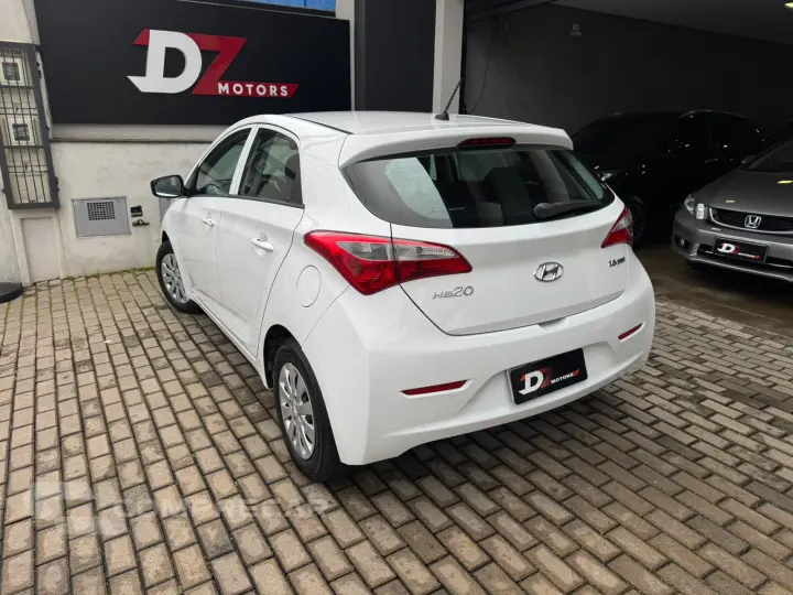 HB20 1.6 Comfort Plus 16V