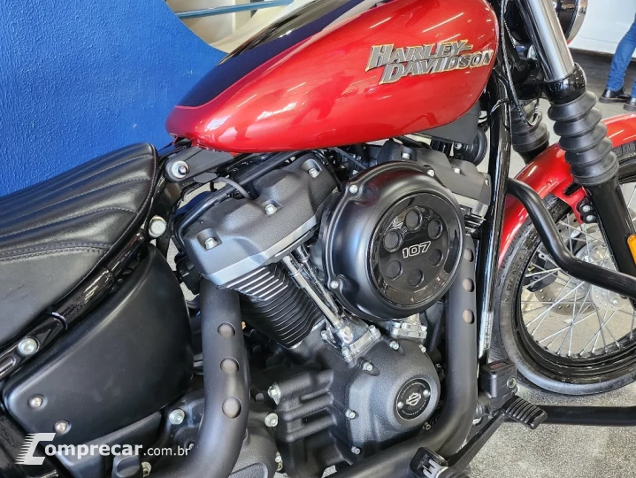 SOFTAIL STREET BOB
