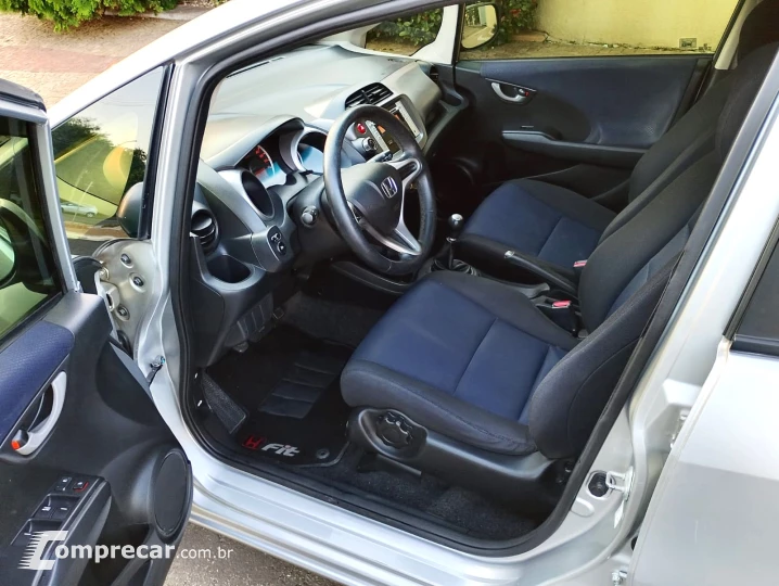 FIT 1.4 LX 16V