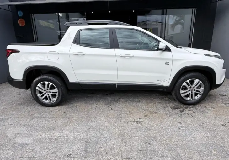 TORO 2.4 16V Multiair Freedom AT9