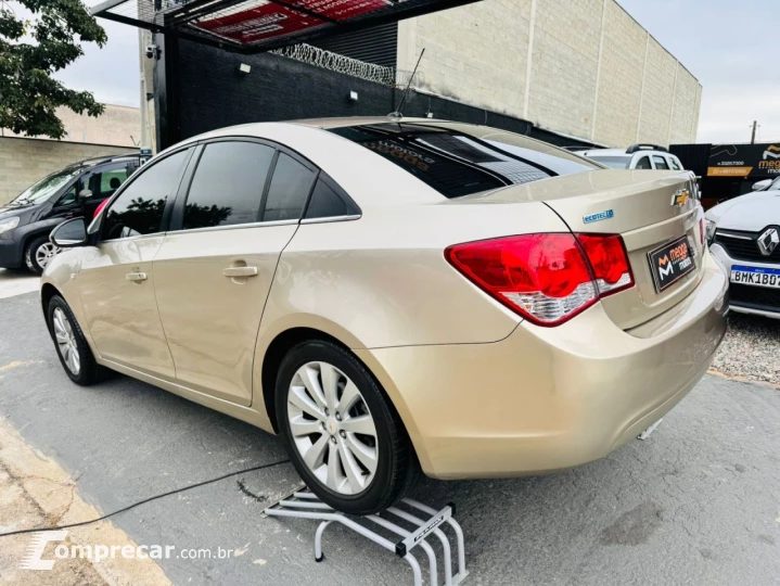 CRUZE 1.8 LT 16V