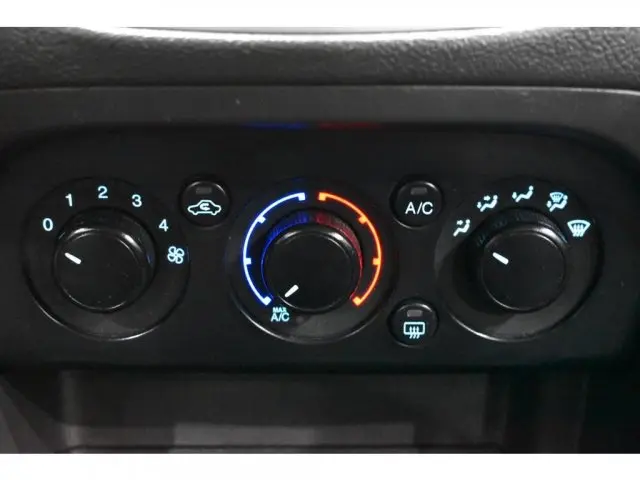 KA - 1.0 TI-VCT SE MANUAL