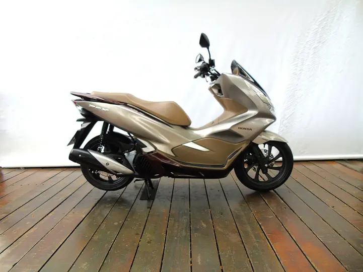 HONDA PCX 150 DLX