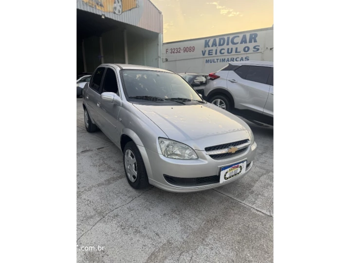 CLASSIC 1.0 MPFI LS 8V FLEX 4P MANUAL