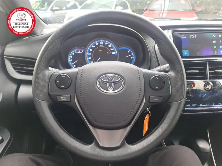 YARIS 1.5 16V FLEX XL MULTIDRIVE