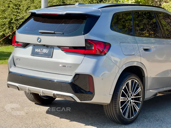 X1 2.0 16V Turbo Sdrive20i M Sport