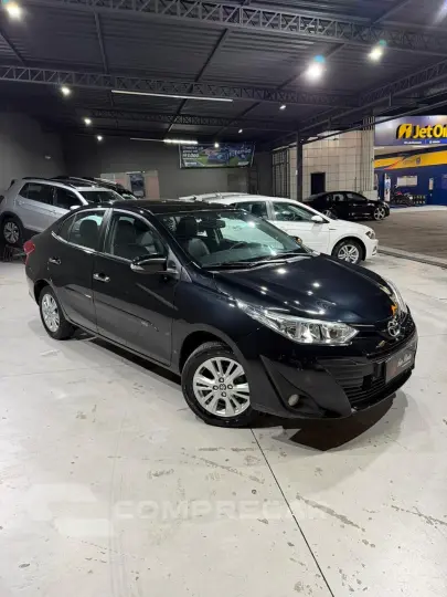 YARIS 1.5 16V Sedan XL