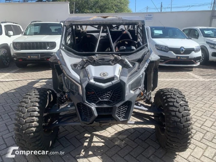 CAN-AM SSV Maverick