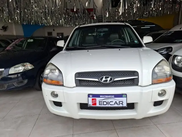 TUCSON - 2.0 MPFI GLS 16V 143CV 2WD 4P AUTOMÁTICO