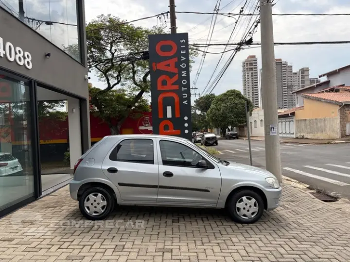 CELTA 1.0 MPFI Spirit 8V