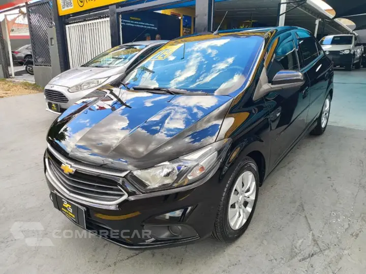 ONIX HATCH LT 1.4 8V FlexPower 5p Mec.