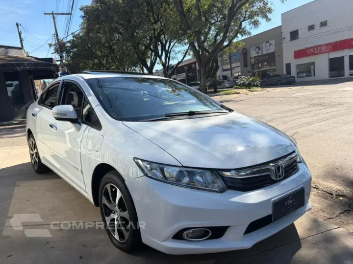 Civic Sedan EXS 1.8/1.8 Flex 16V Aut. 4p