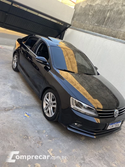 JETTA 2.0 TSI Highline 211cv