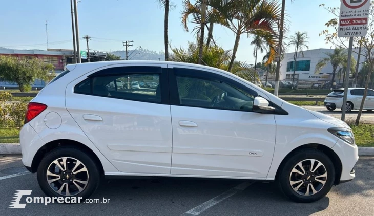 ONIX 1.4 MPFI LTZ 8V