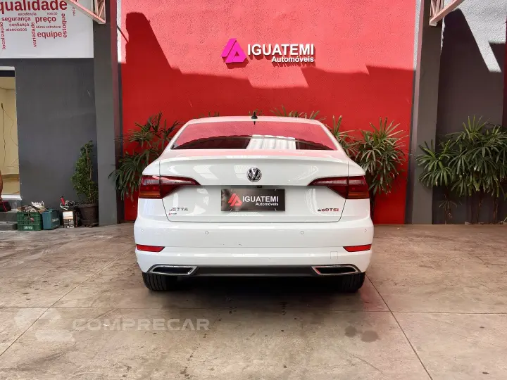JETTA 1.4 250 TSI TOTAL FLEX R-LINE TIPTRONIC