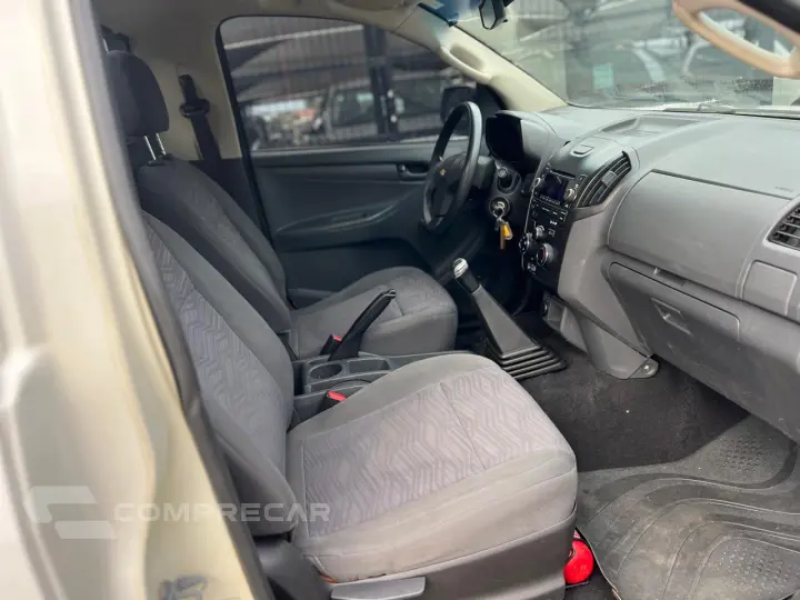 S10 2.4 LS 4X2 CS 8V