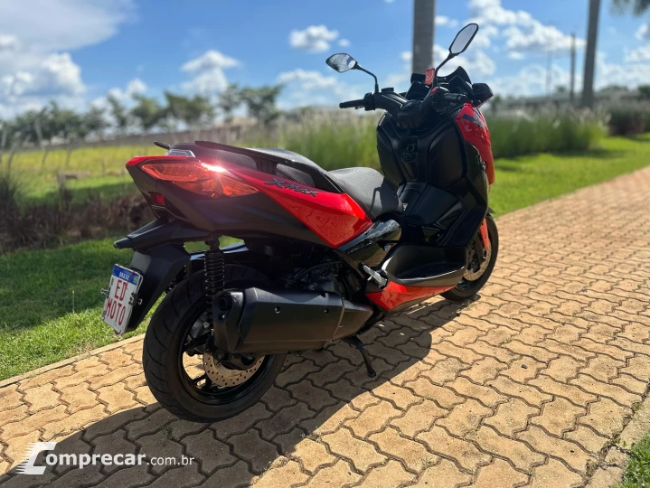 XMAX 250