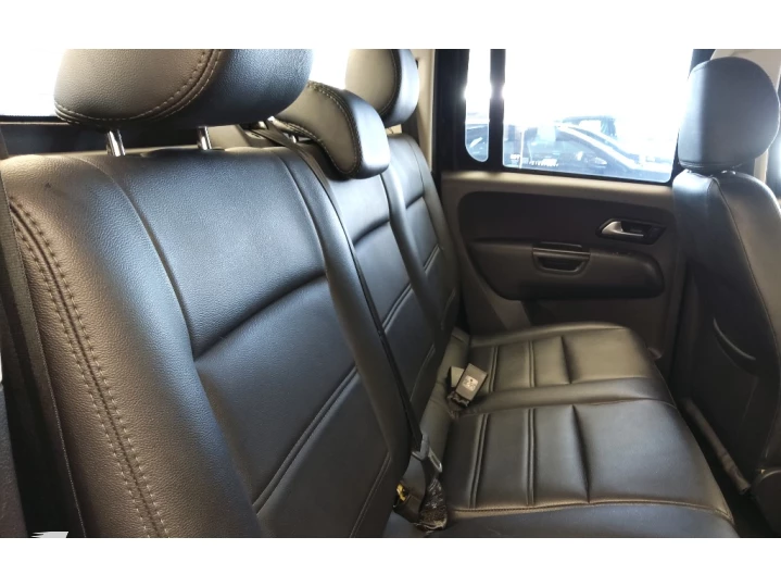 AMAROK 3.0 V6 TDI DIESEL COMFORTLINE CD 4MOTION AUTOMÁTICO