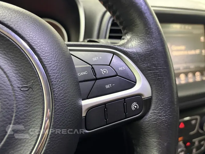 COMPASS 2.0 16V FLEX LONGITUDE AUTOMÁTICO