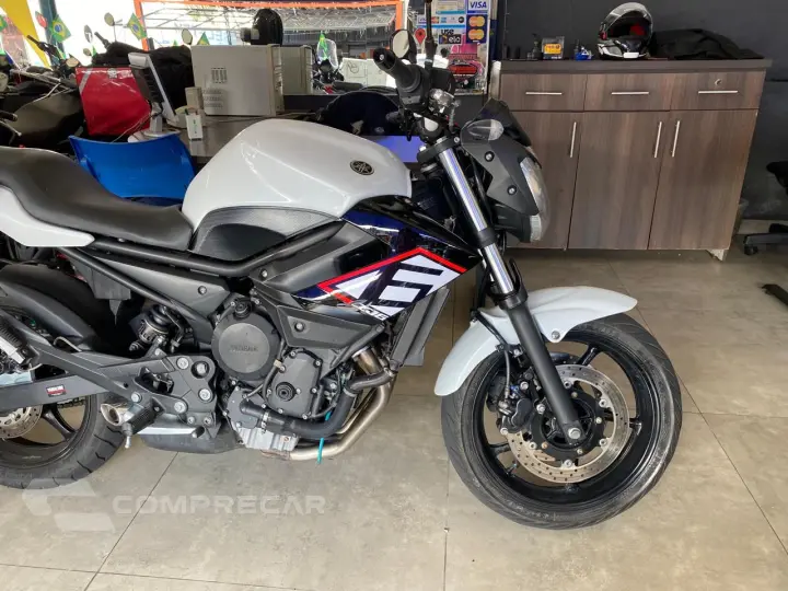 XJ6 N ABS