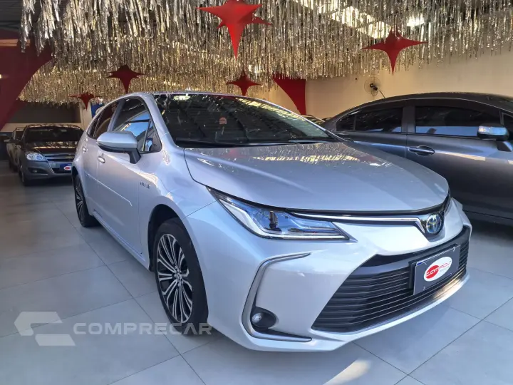 COROLLA 1.8 VVT-I Hybrid Altis