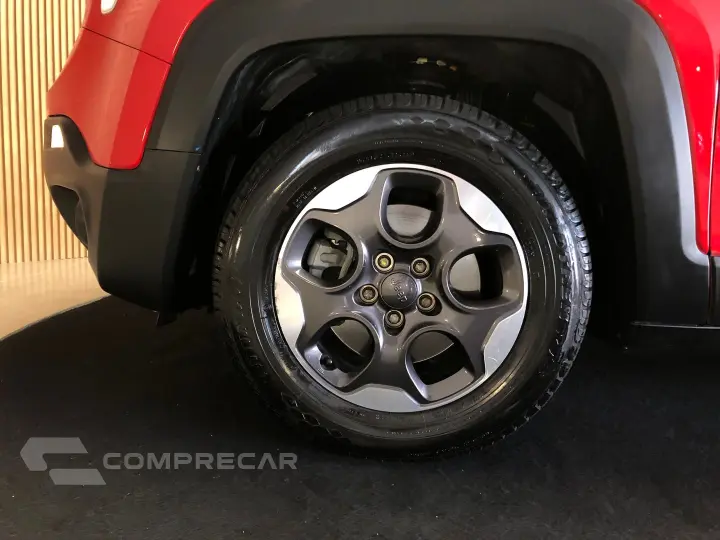 Renegade 1.8 16V Flex Sport 4P Manual