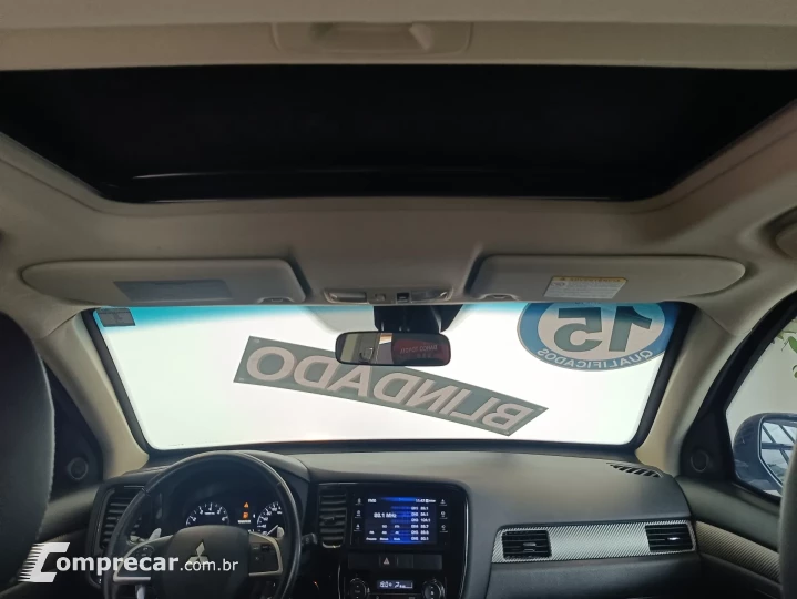OUTLANDER 2.0 16V 4P AUTOMÁTICO