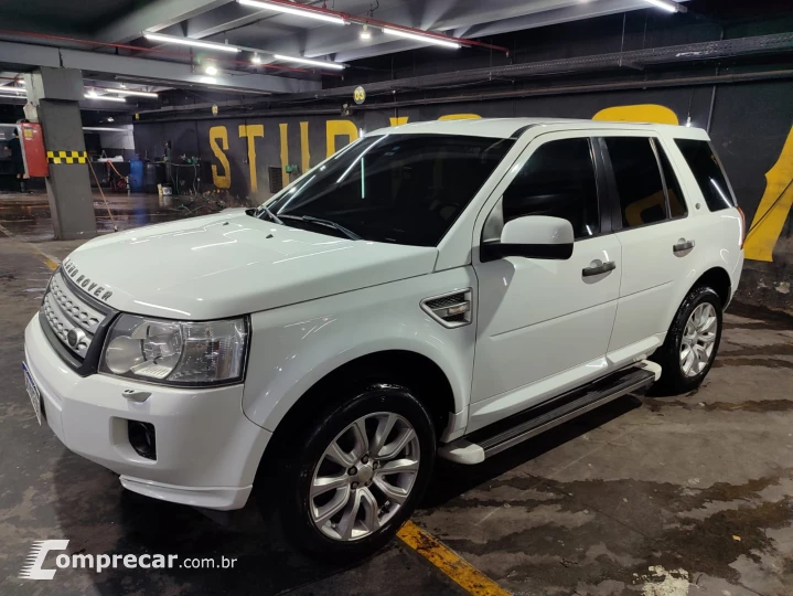 FREELANDER 2 2.2 SE SD4 16V Turbo
