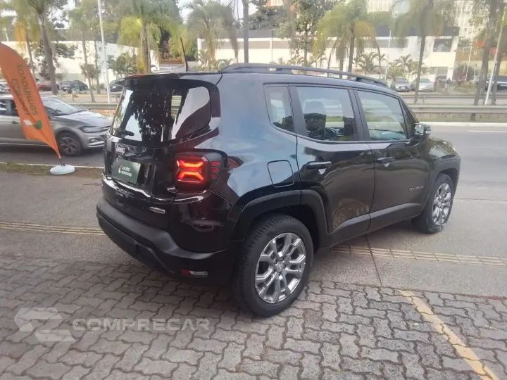 RENEGADE 1.3 T270 TURBO FLEX LONGITUDE AT6