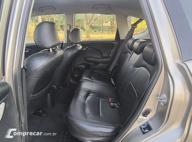 FIT 1.4 LX 16V