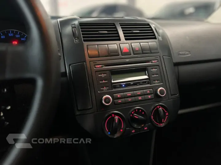 POLO 1.6 MI 8V E-FLEX 4P MANUAL