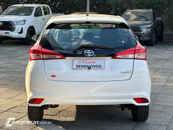 YARIS 1.3 16V FLEX XL LIVE MULTIDRIVE