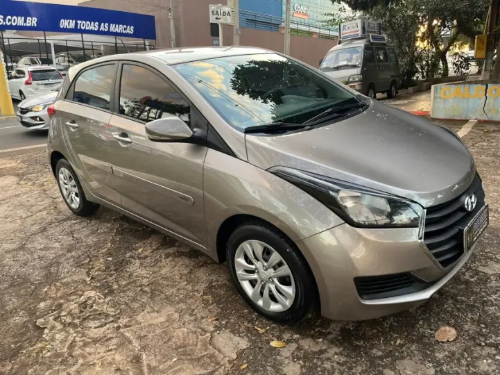 HB20 1.0 Comfort Plus 12V