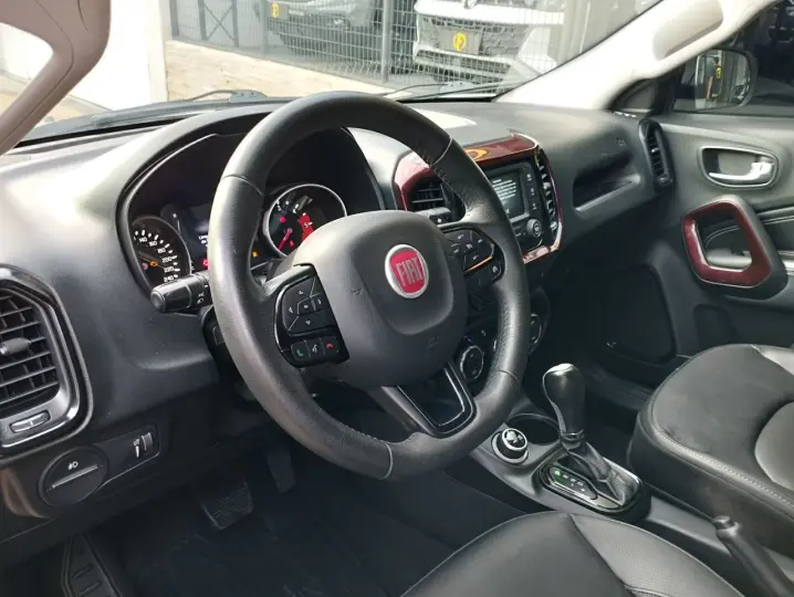 Toro 2.0 16V 4P 4WD FREEDOM TURBO DIESEL  AUTOMÁTICO