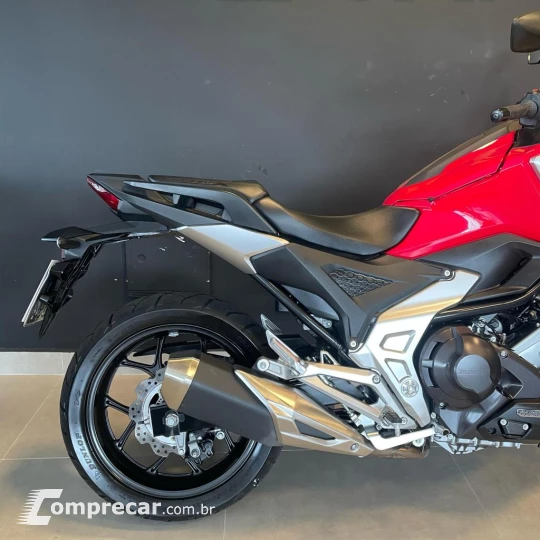 NC 750X/NC 750X ABS DCT