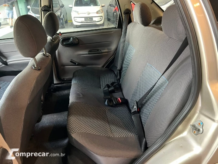 CLASSIC 1.0 MPFI LS 8V FLEX 4P MANUAL
