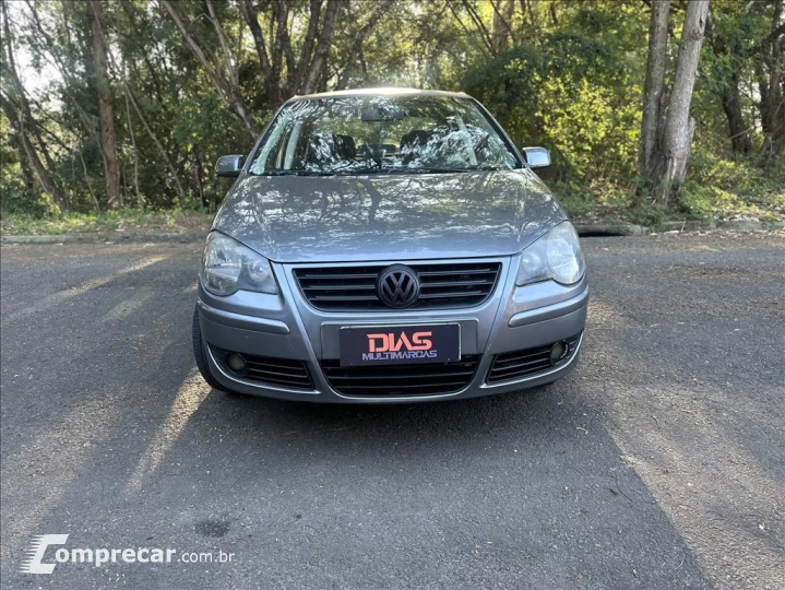POLO SEDAN 1.6 MI 8V FLEX 4P MANUAL