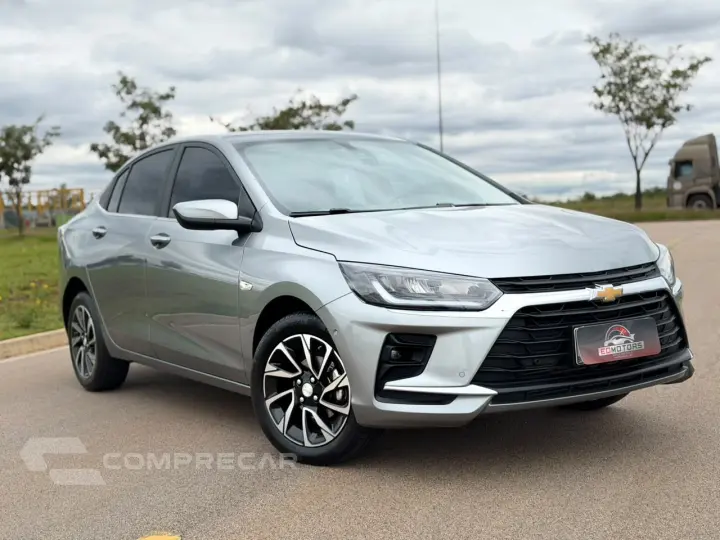 ONIX 1.0 Turbo Plus Premier