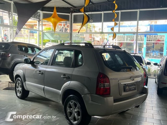 TUCSON - 2.0 MPFI GLS 16V 143CV 2WD 4P AUTOMÁTICO