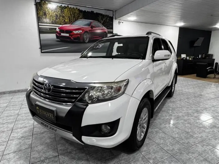 HILUX SW4 4X2SR