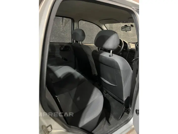 CLASSIC 1.0 MPFI LS 8V FLEX 4P MANUAL