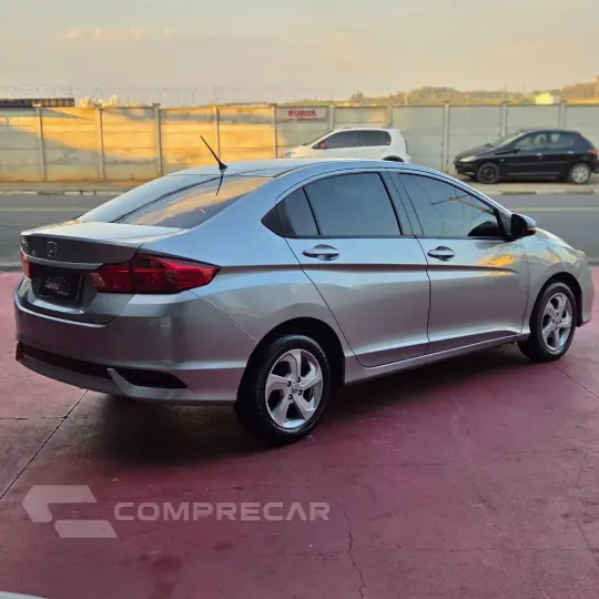 CITY Sedan Personal 1.5 Flex 16V Aut.