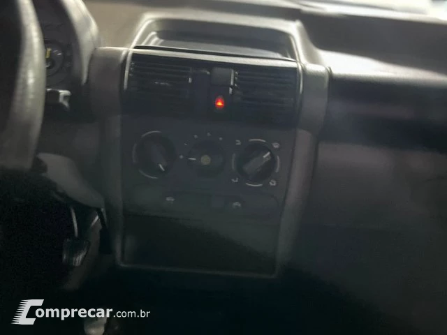CLASSIC - 1.0 MPFI LS 8V 4P MANUAL