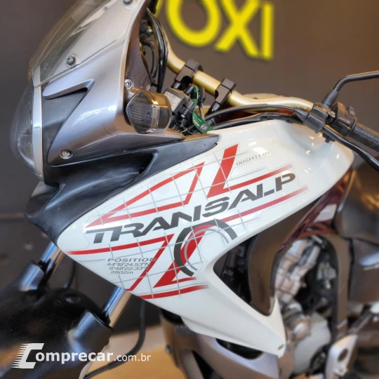 XL 700V TRANSALP