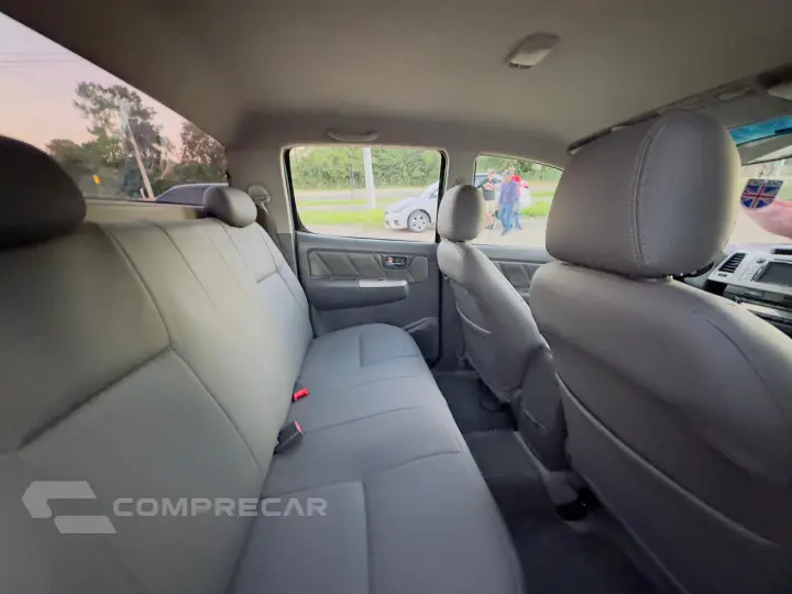 Hilux Caminhonete 3.0 4P 4X4 SRV TURBO DIESEL CABINE DUPLA