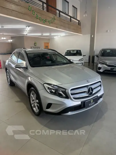 GLA 200 Style 1.6 TB 16V/Flex Aut.