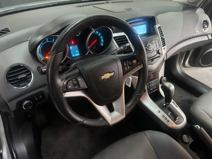 Cruze 1.8 Lt 16V Flex 4P Automático