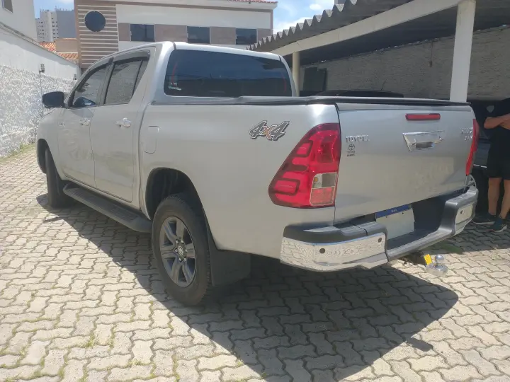 HILUX 2.8 D-4d Turbo CD SR 4X4