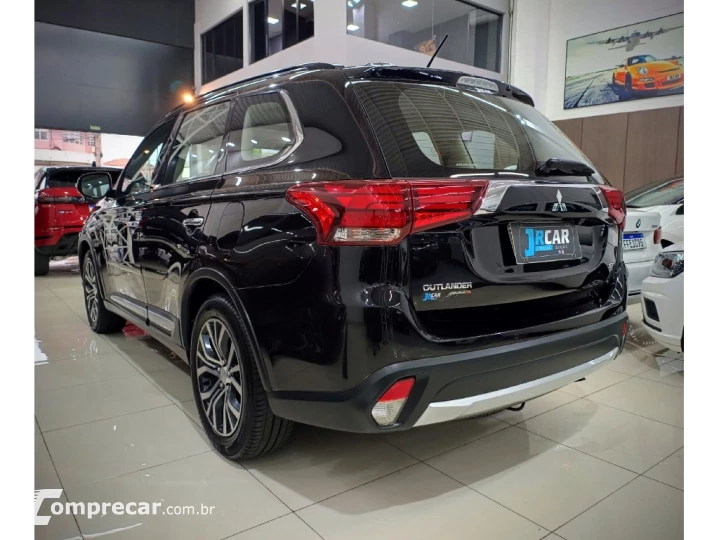 OUTLANDER 3.0 GT 4X4 V6 24V GASOLINA 4P AUTOMATICO