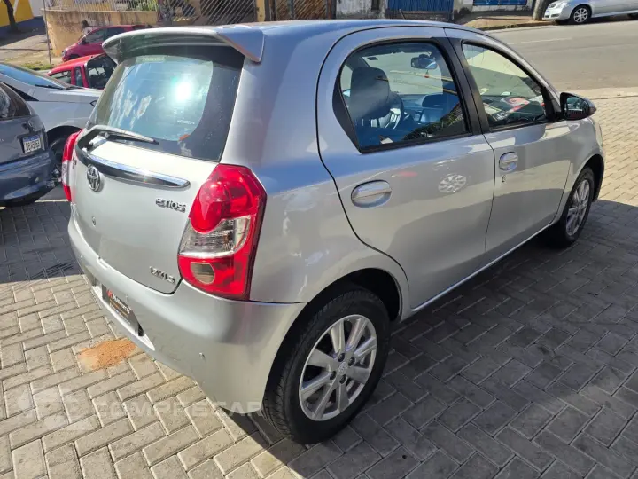 ETIOS XLS 1.5 Flex 5p Aut.